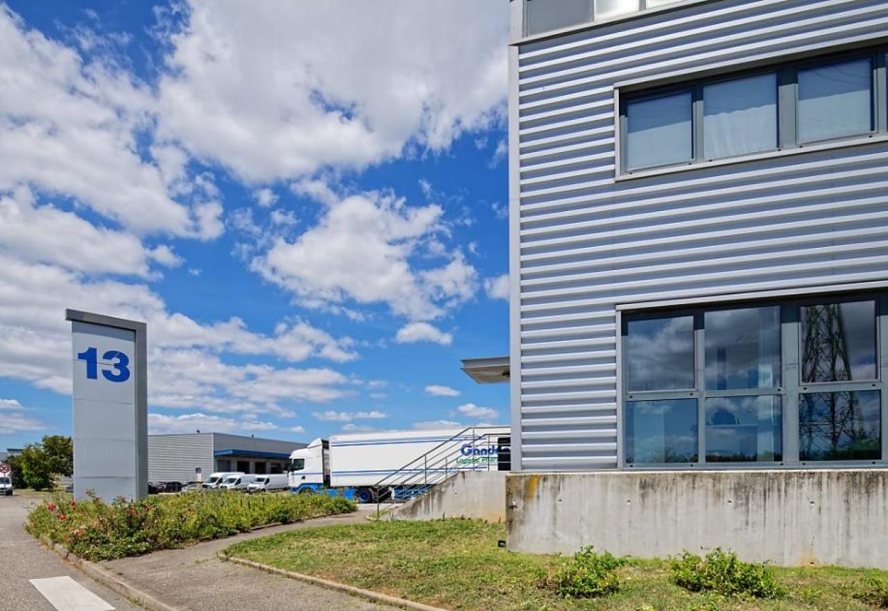 Local d'activité Mions 7933m² Location local d'activité Mions Rhône OLACT2534060 2